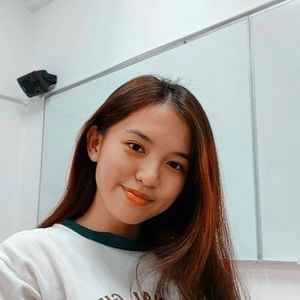 Meet your Posher, Gloria